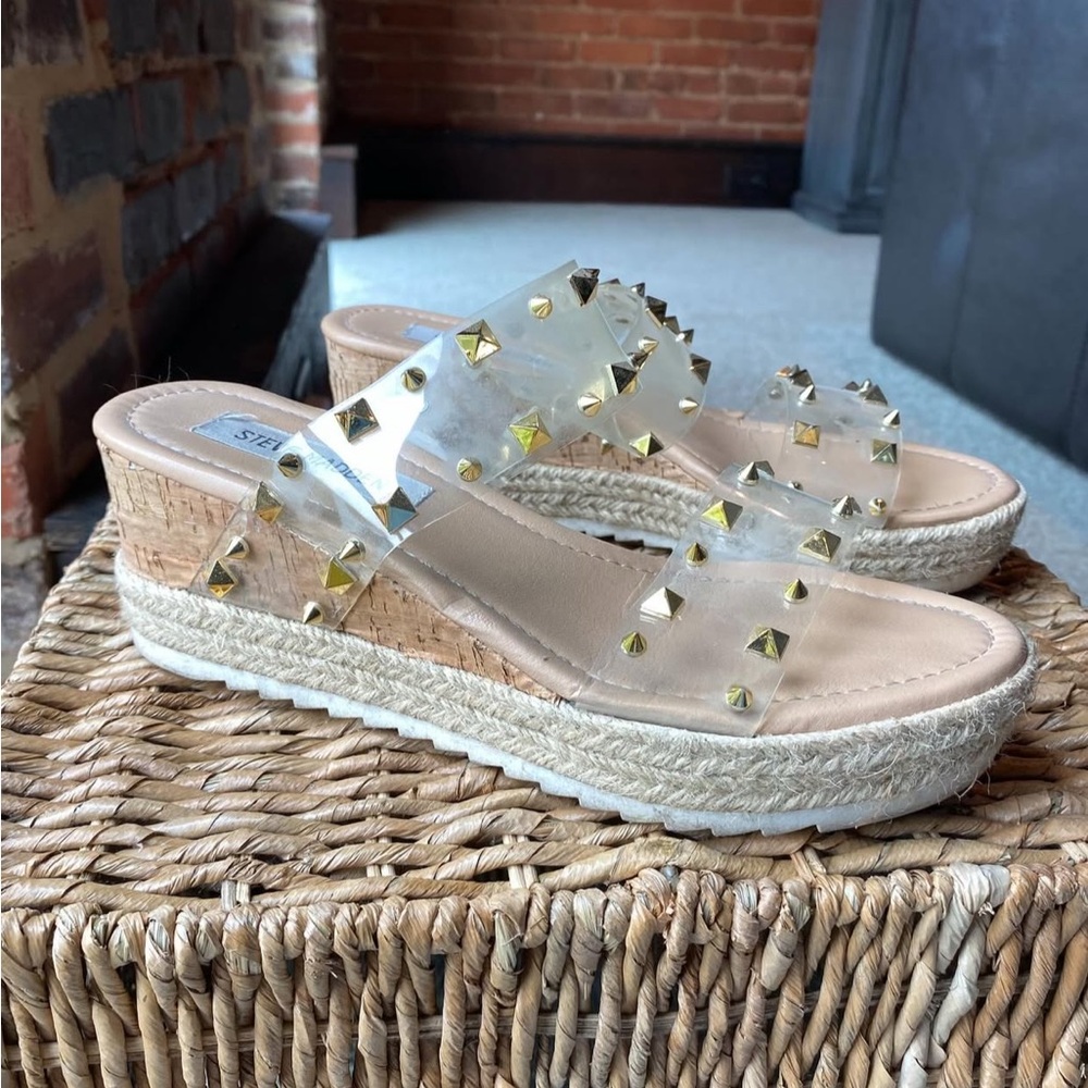 Steve Madden Clear and Gold Studded Wedges Sz 7